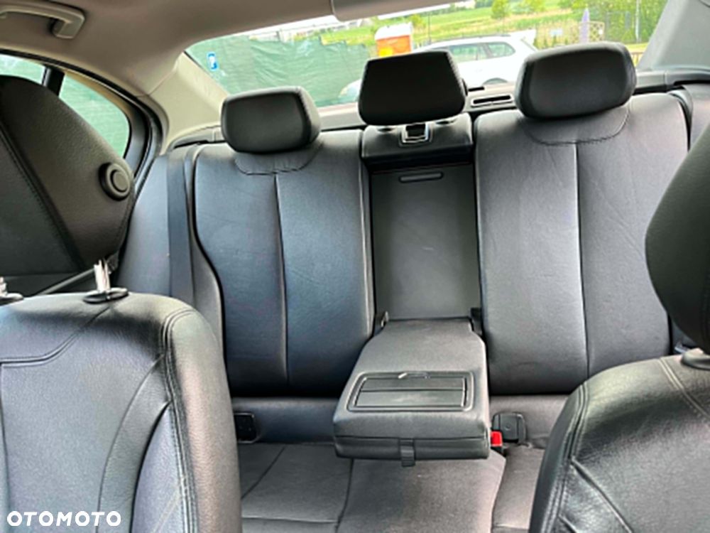 BMW Seria 3 - 12