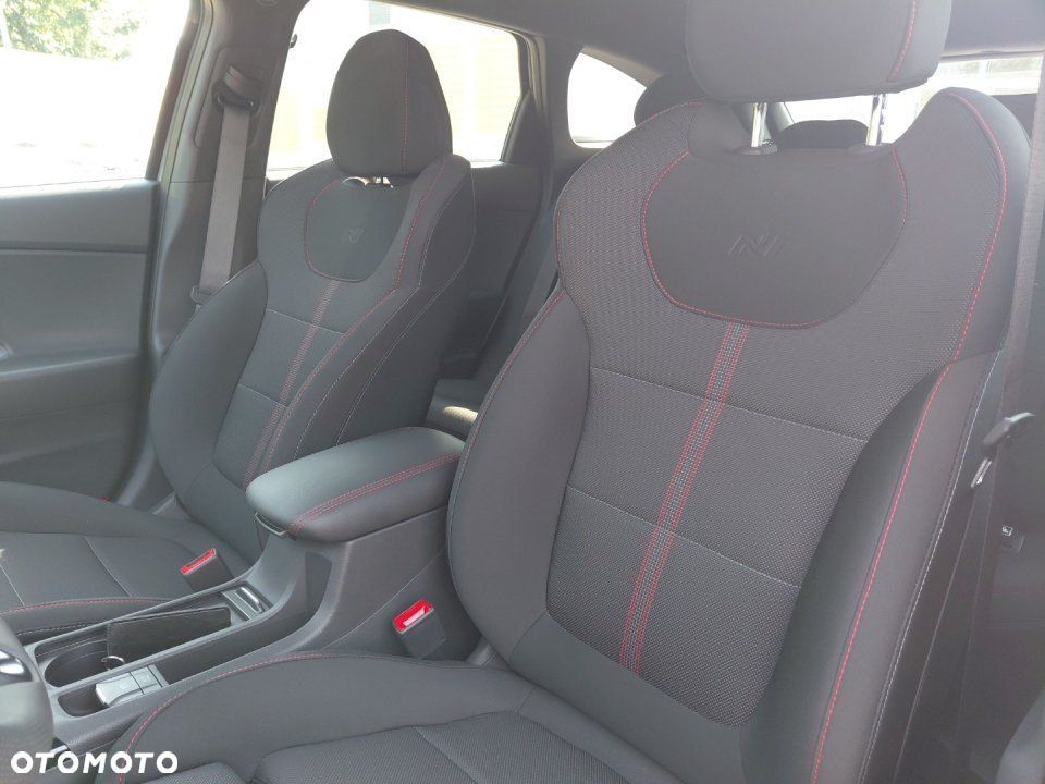 Hyundai i30 - 10