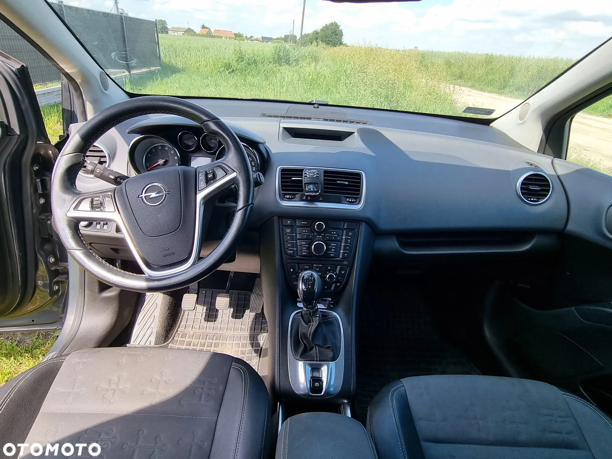 Opel Meriva 1.4 T Cosmo S&S - 10