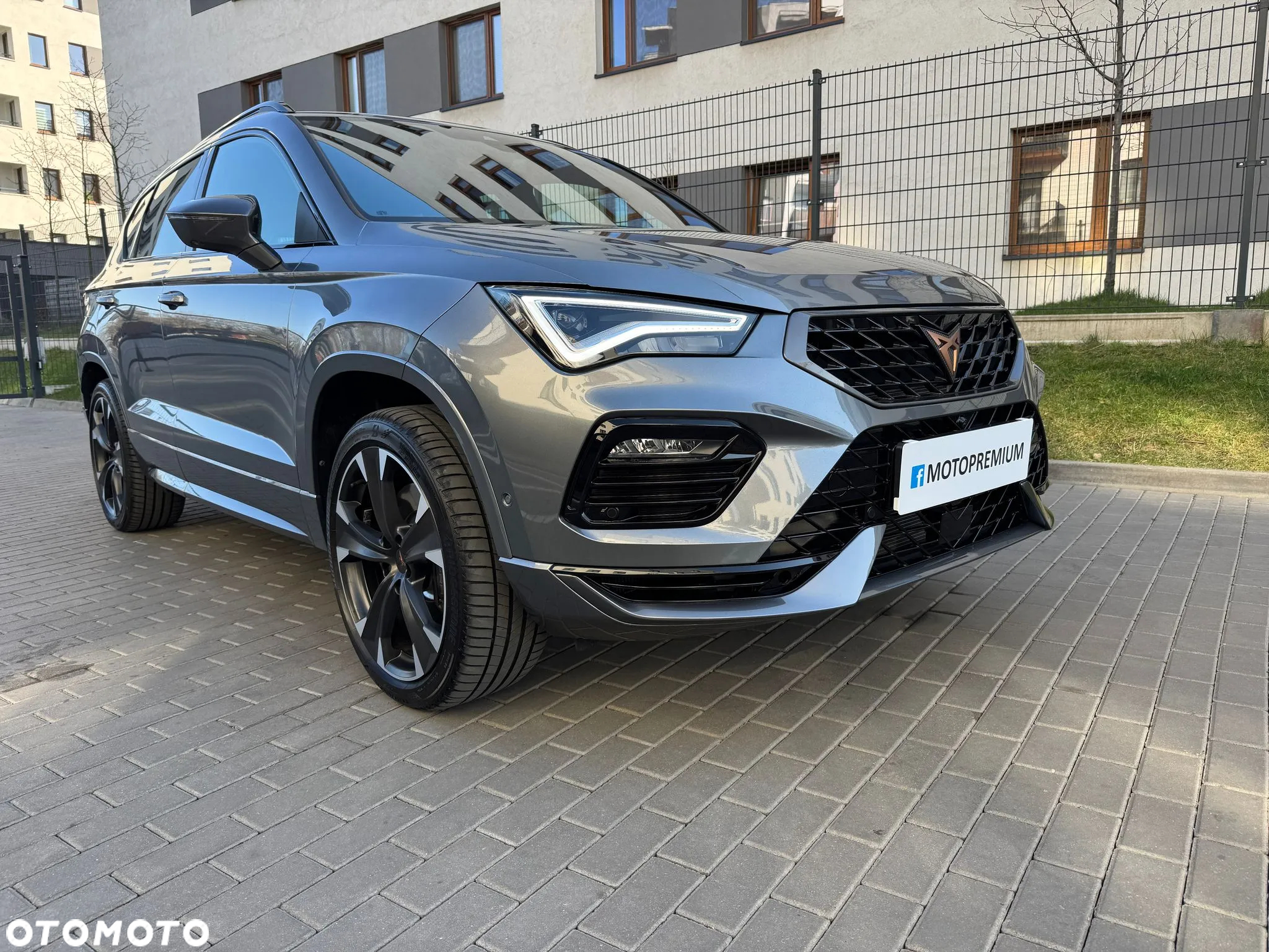 Cupra Ateca 2.0 TSI 4Drive VZ DSG - 3