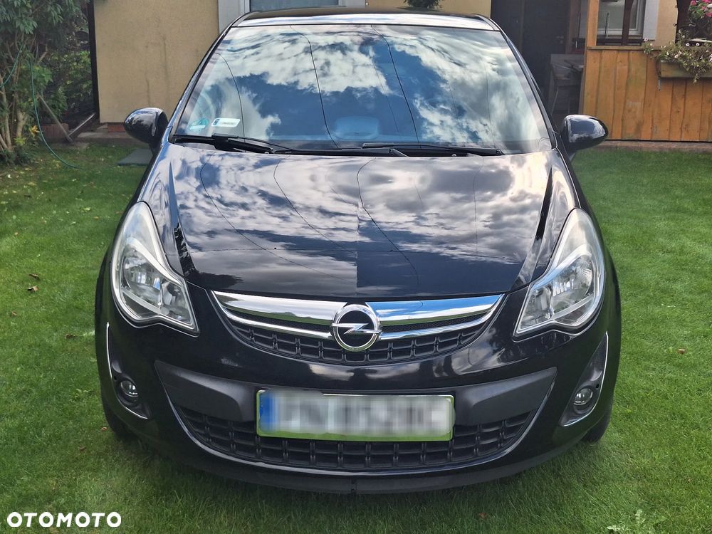 Opel Corsa 1.4 16V 150 Jahre - 1