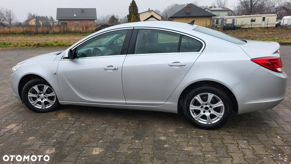 Opel Insignia - 23