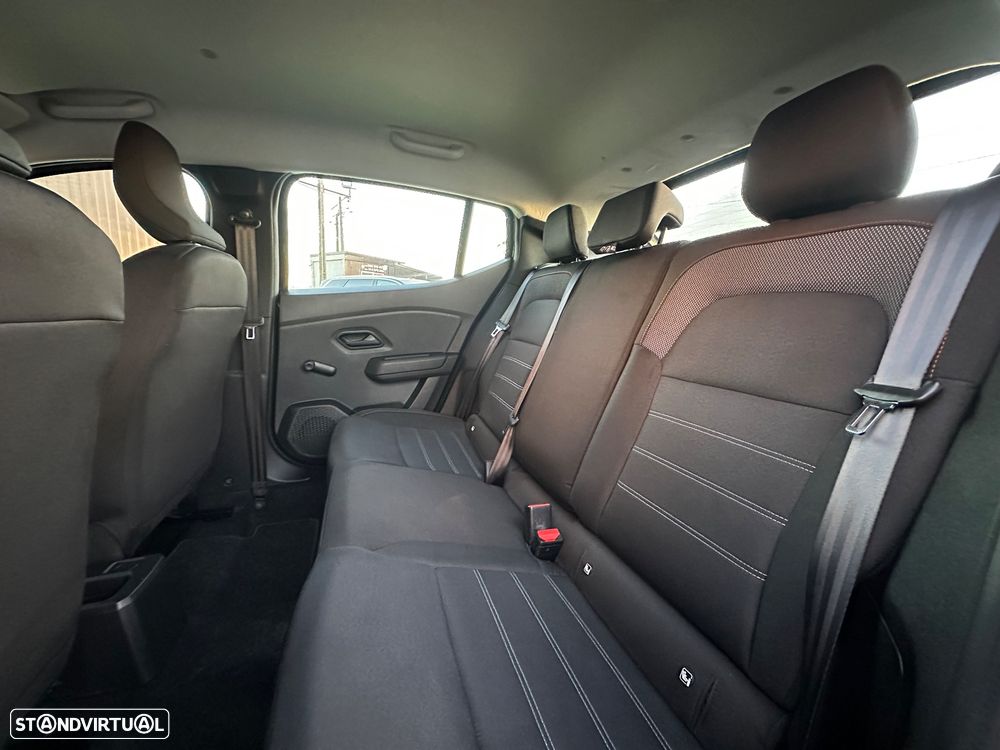 Dacia Sandero - 9