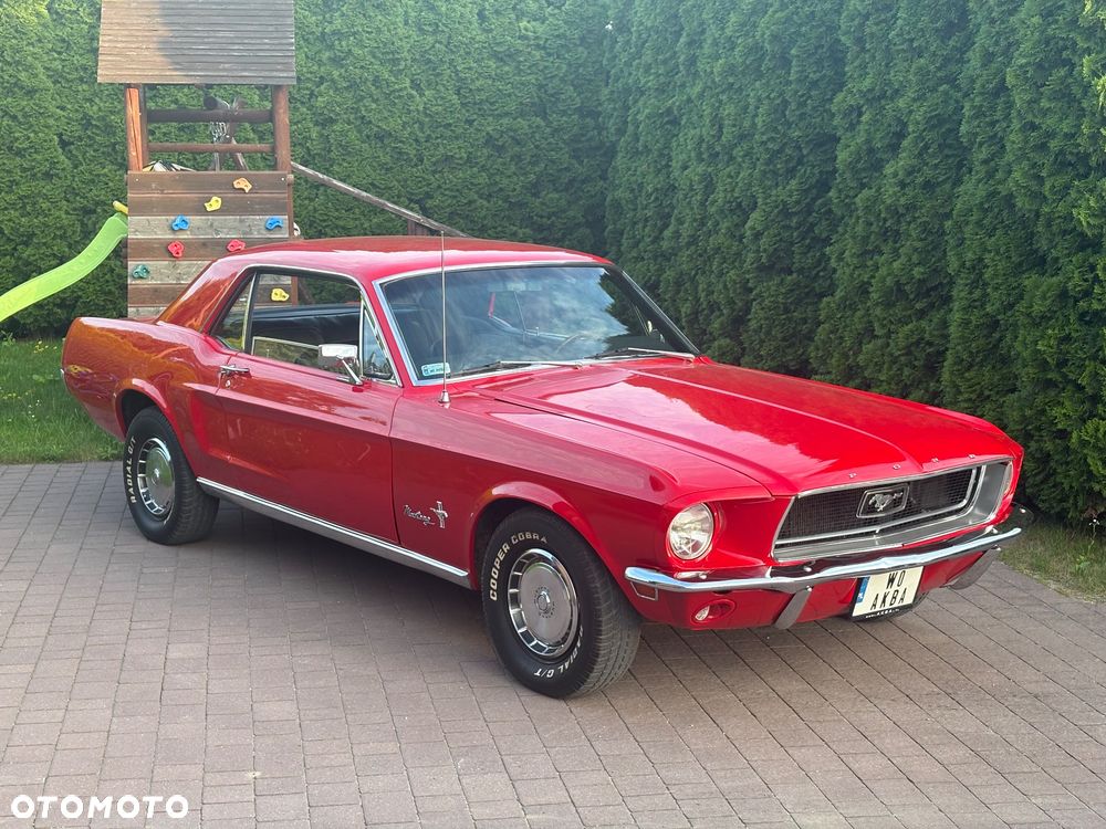 Ford Mustang - 28