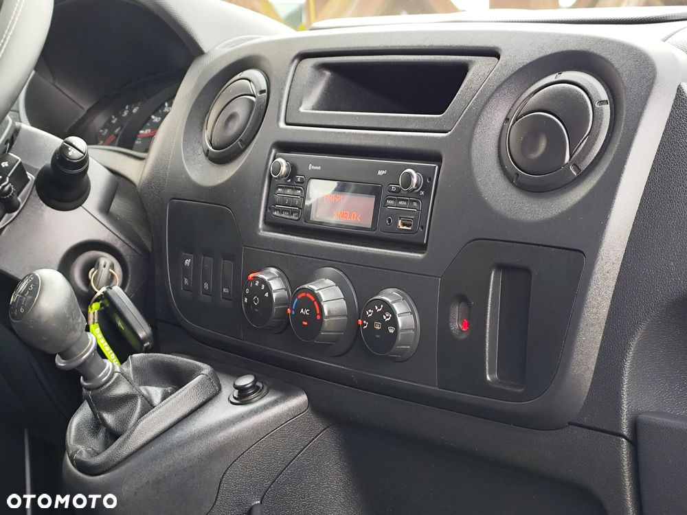 Renault Master 2.3dCi 145 - 14