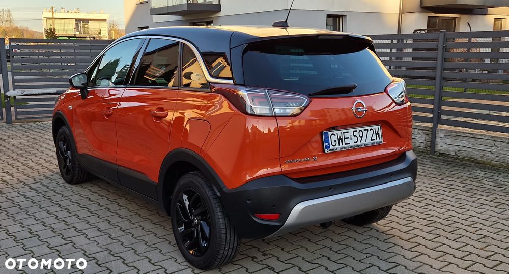 Opel Crossland X 1.2 T Design Line S&S - 4