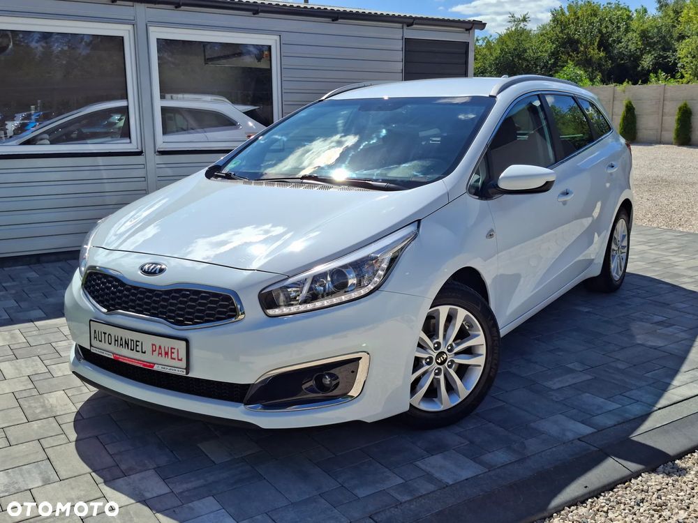 Kia Ceed 1.4 CVVT ISG Dream Team Edition - 1