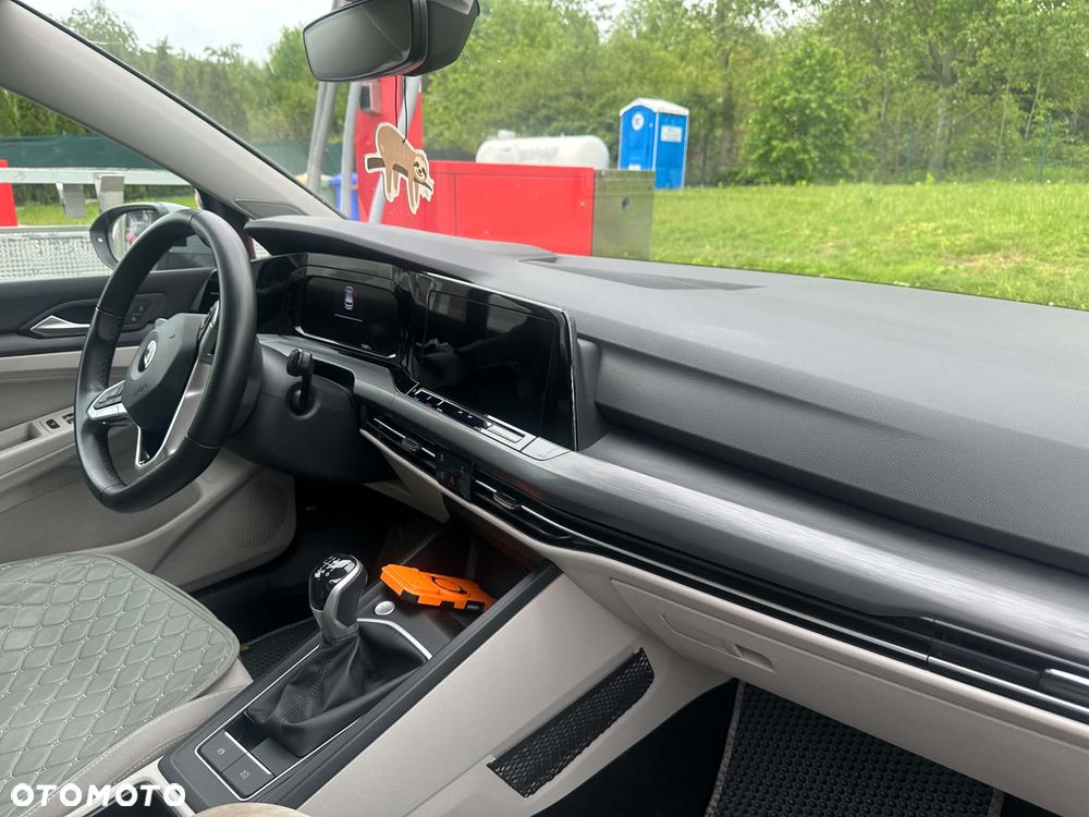 Volkswagen Golf 1.5 TSI EVO Style - 16