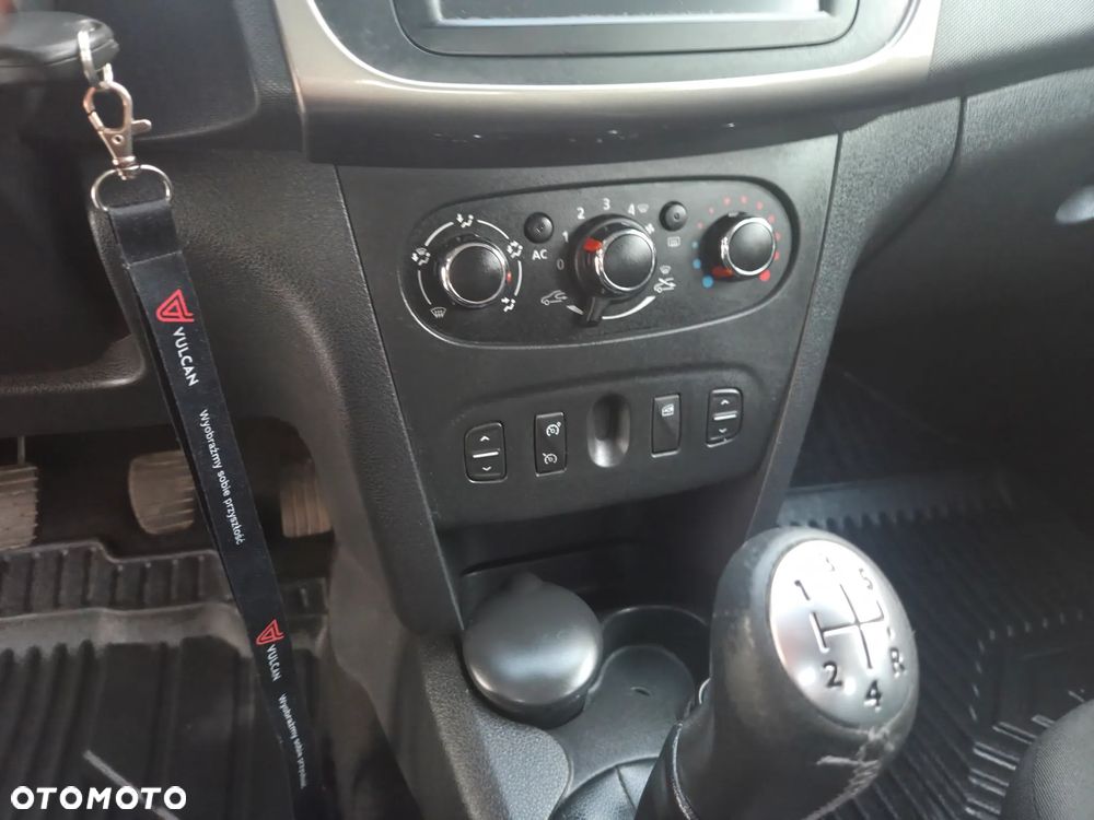 Dacia Sandero 0.9 TCe SL Celebration - 8