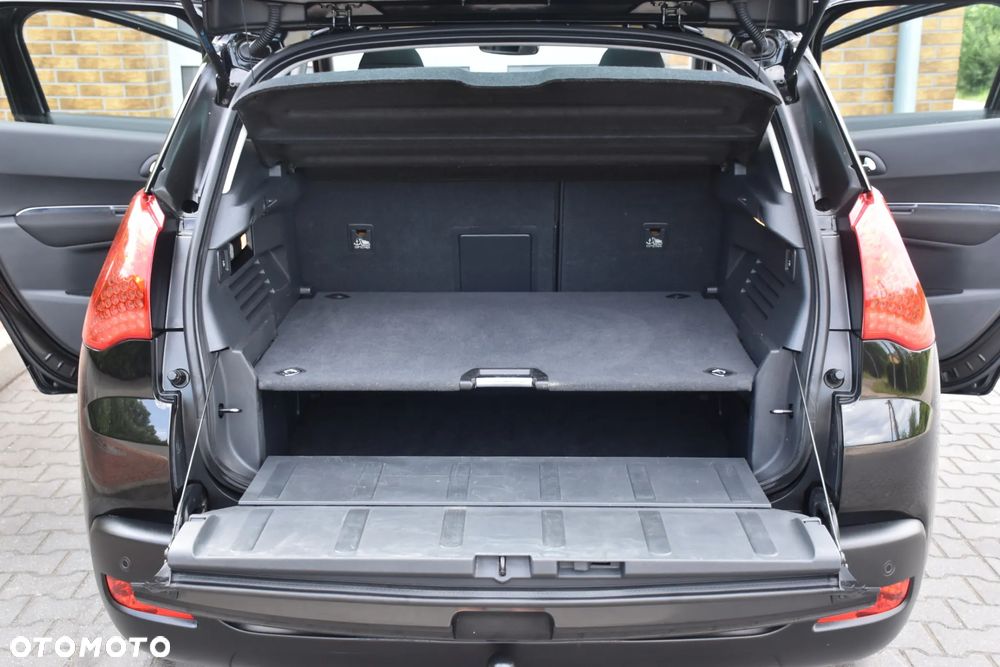 Peugeot 3008 155 THP Automatik Allure - 17