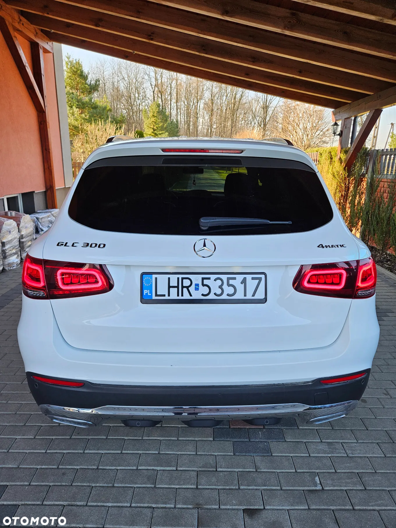 Mercedes-Benz GLC 300 4Matic 9G-TRONIC - 4