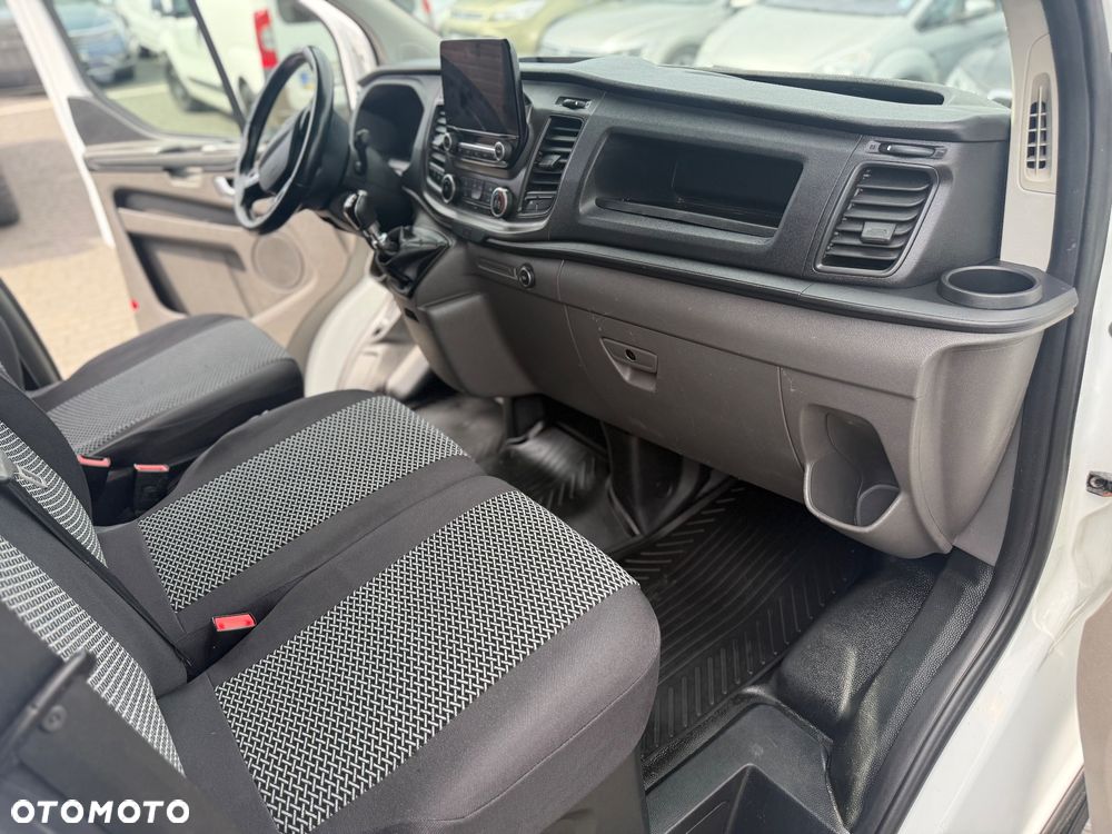 Ford Transit connect - 24
