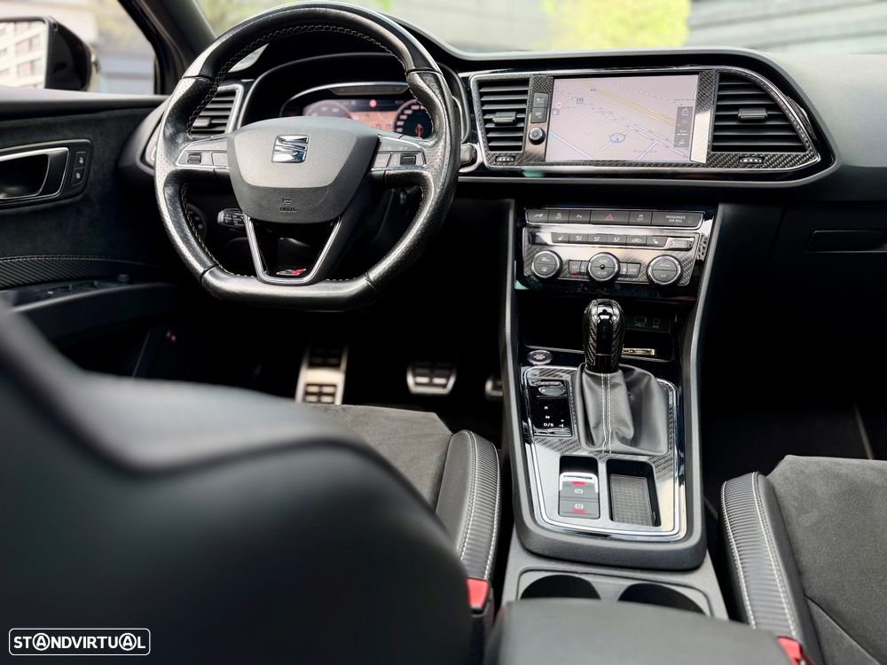 SEAT Leon ST 2.0 TSI S&S 4Drive DSG Cupra 300 Edition Carbon - 11