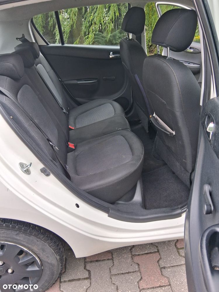 Hyundai i20 1.1 CRDi Comfort - 5