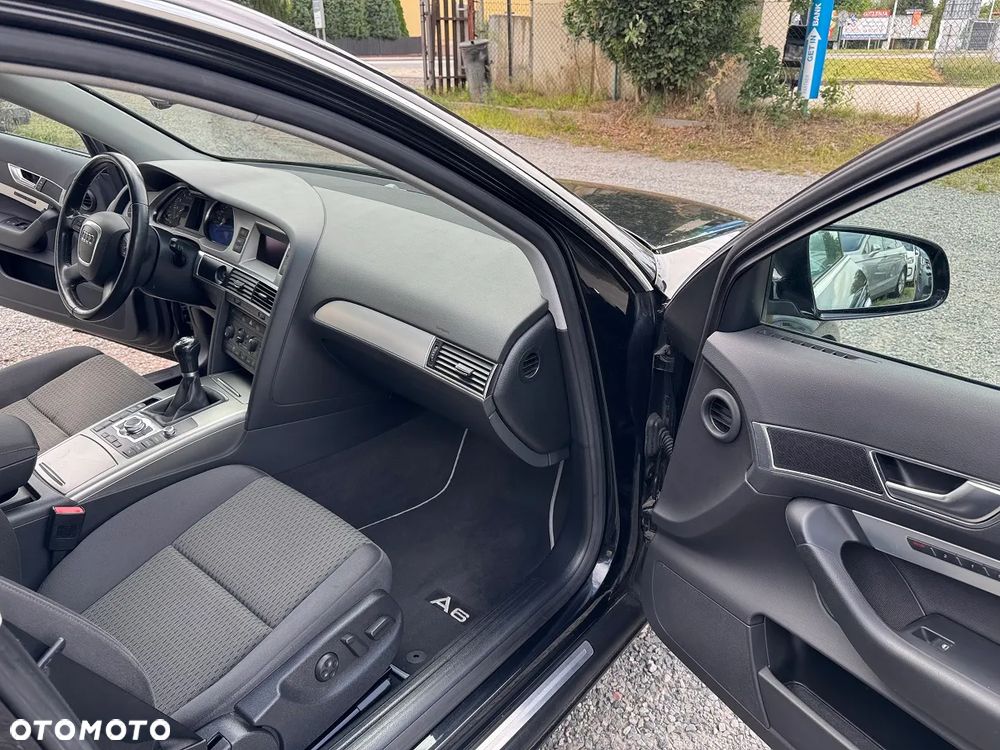 Audi A6 Avant - 33