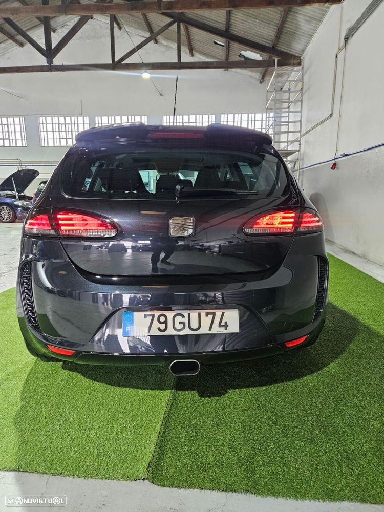 SEAT Leon 2.0 TDI FR 18 Tiago Monteiro - 9