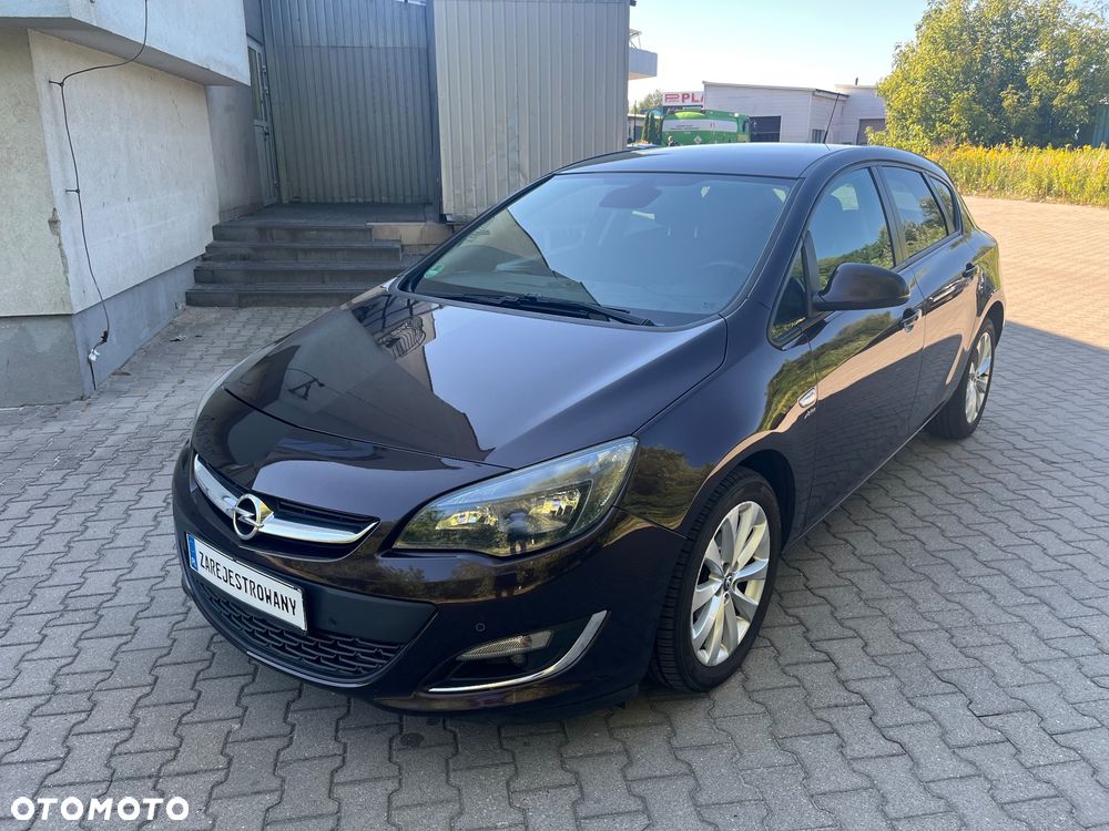 Opel Astra 1.4 T Active - 2