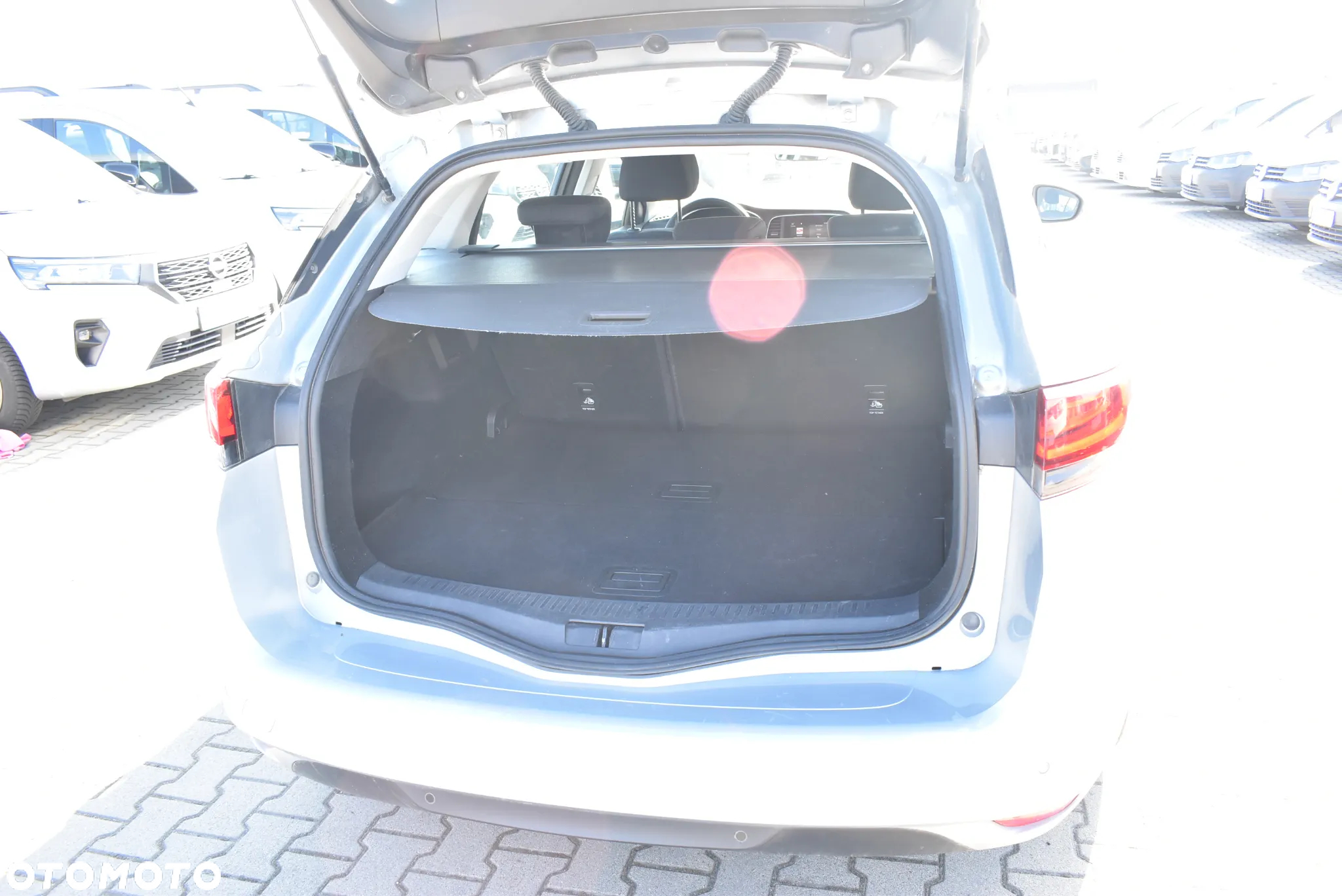 Renault Megane 1.3 TCe FAP Zen - 19