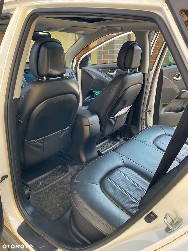 Hyundai ix35 2.0 CRDi Premium 4WD - 11