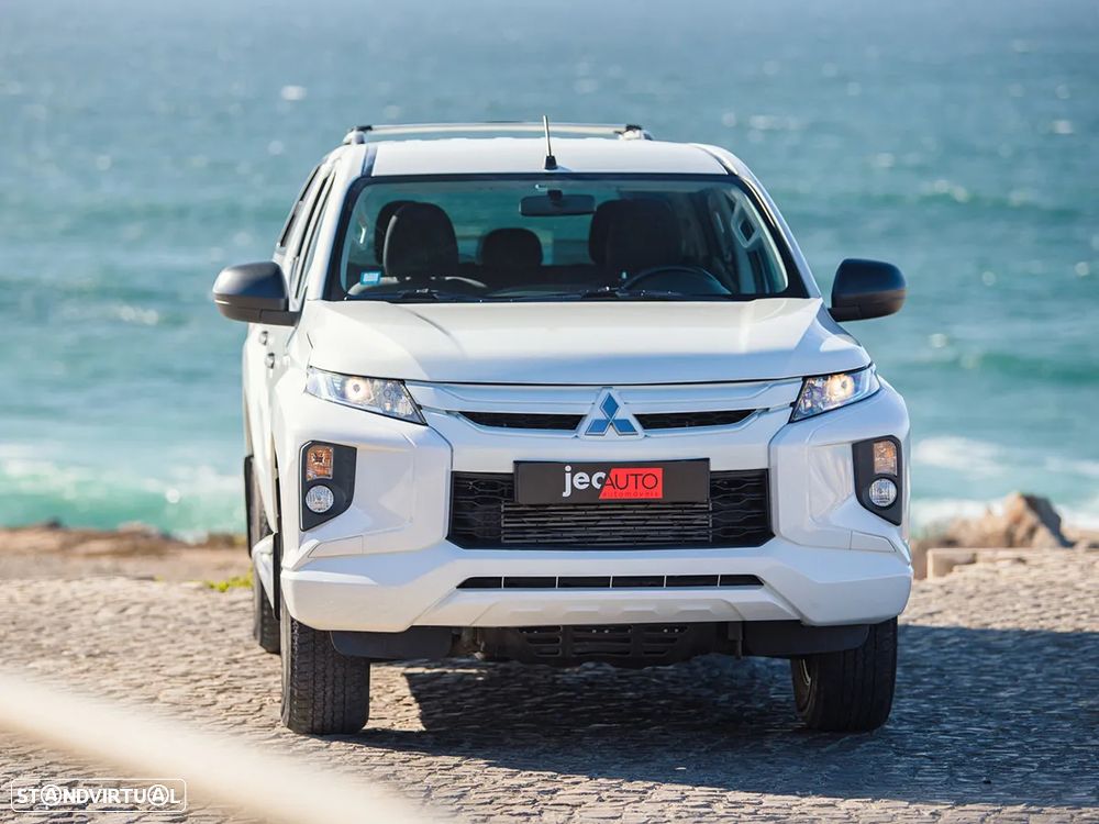 Mitsubishi L200 2.3 DI-D Space Cab Invite 4WD - 7