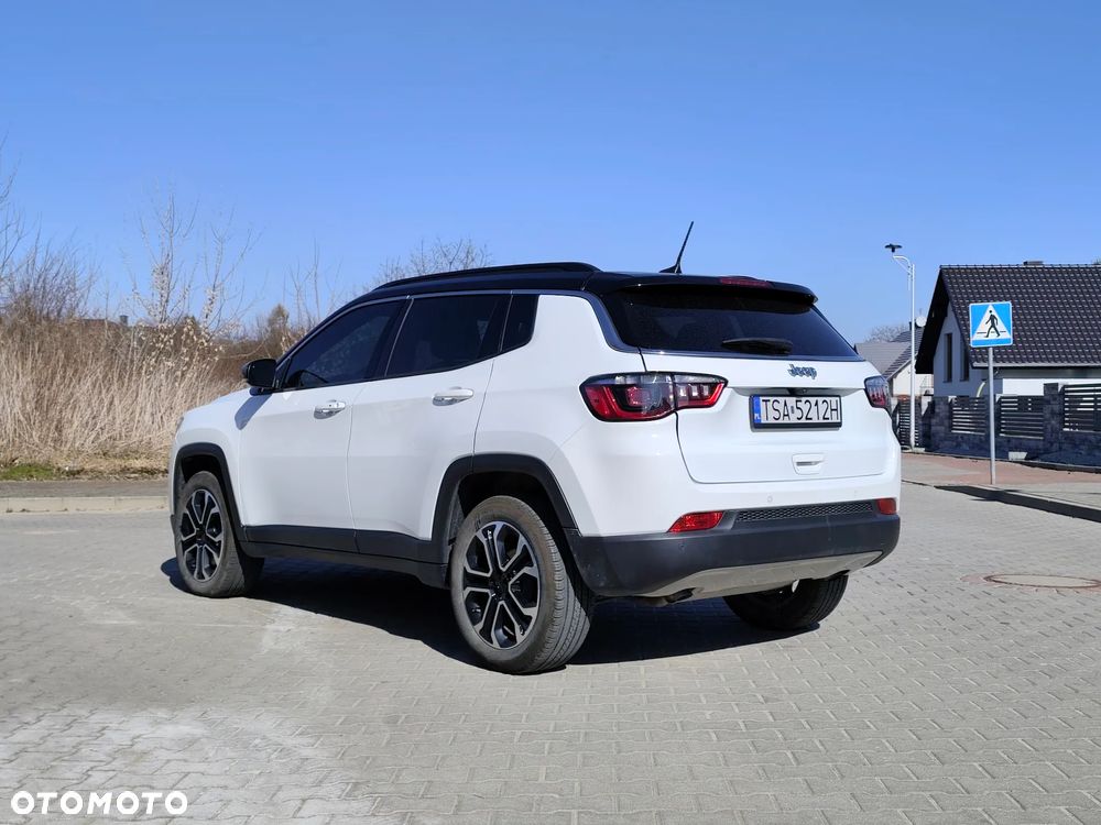 Jeep Compass - 8