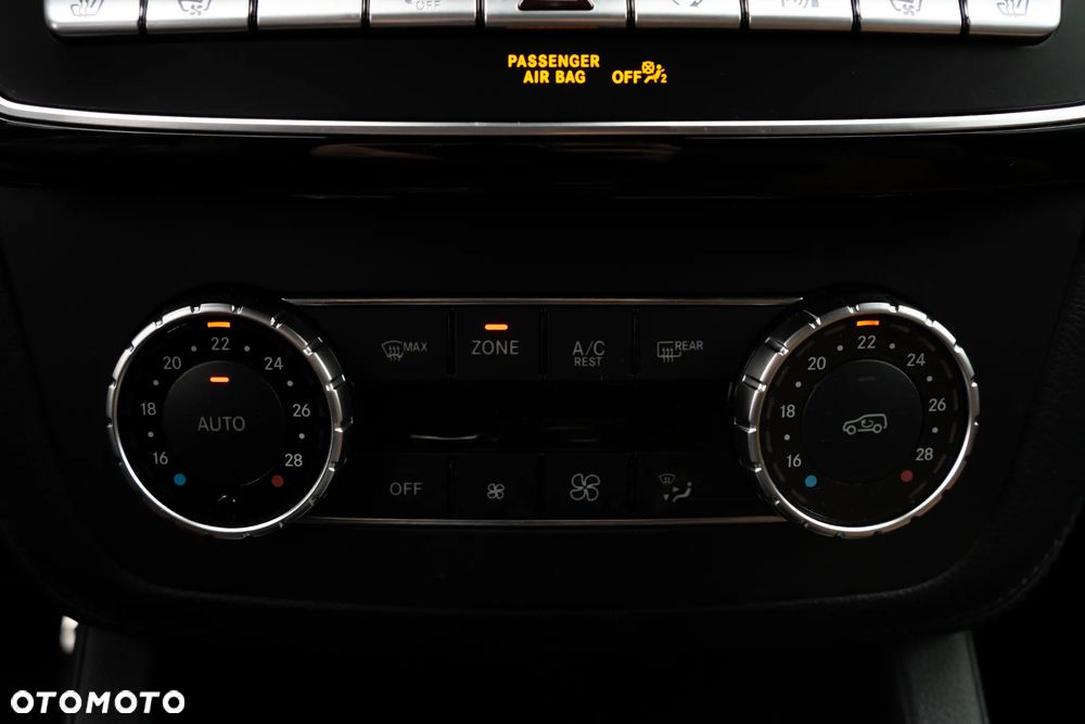 Mercedes-Benz GLE 350 d 4-Matic - 31