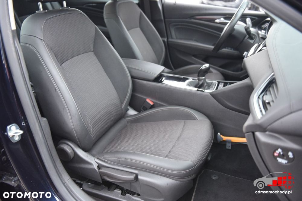 Opel Insignia - 21