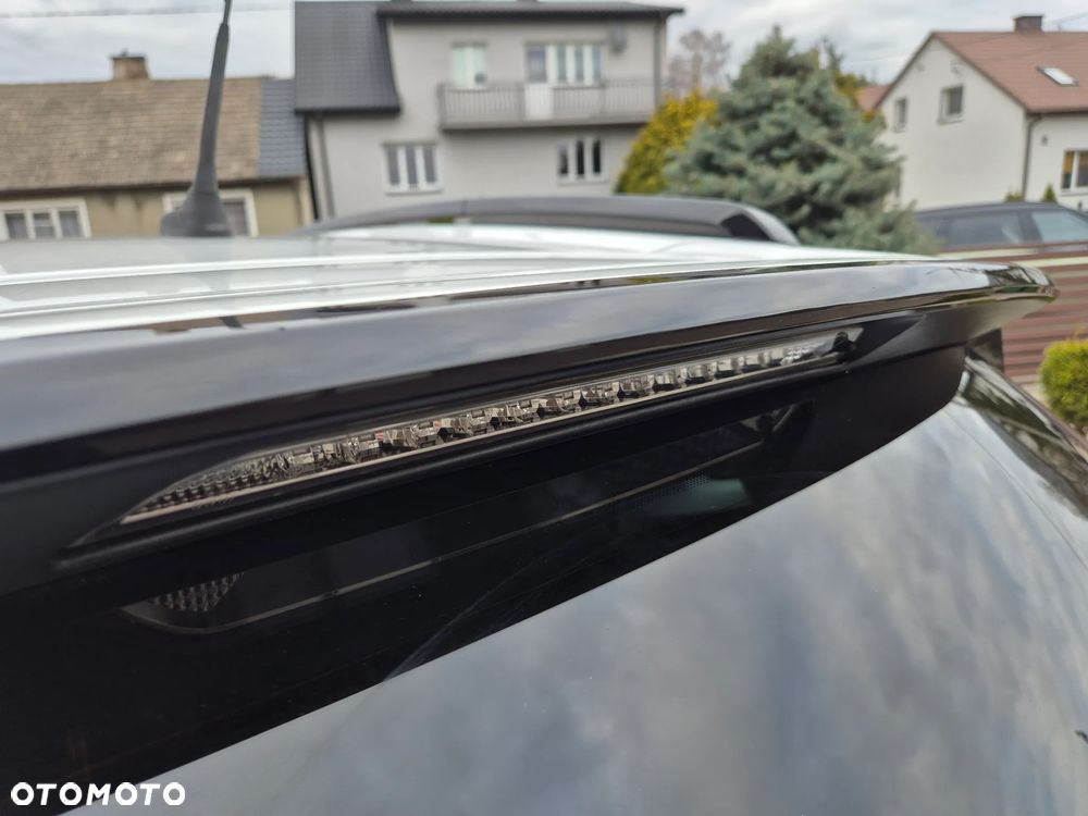 Peugeot 2008 BlueHDi FAP 120 STOP & START GT-Line Edition - 34