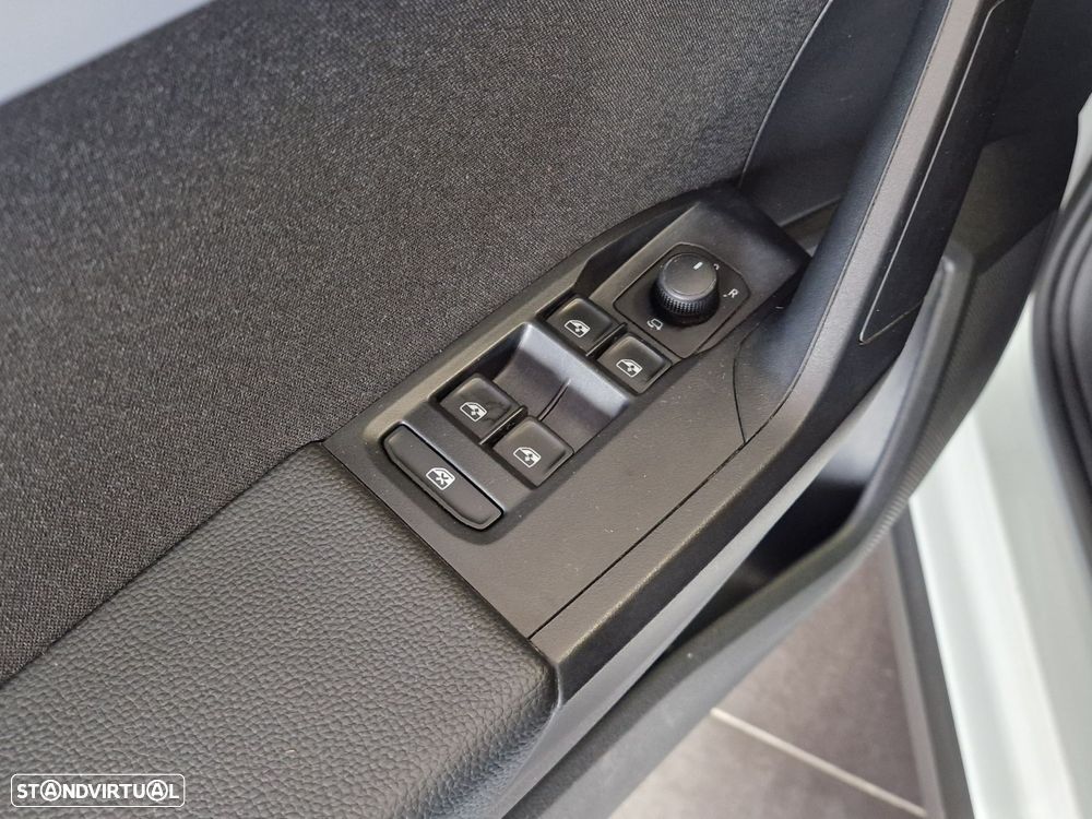 SEAT Arona 1.0 TSI FR - 14