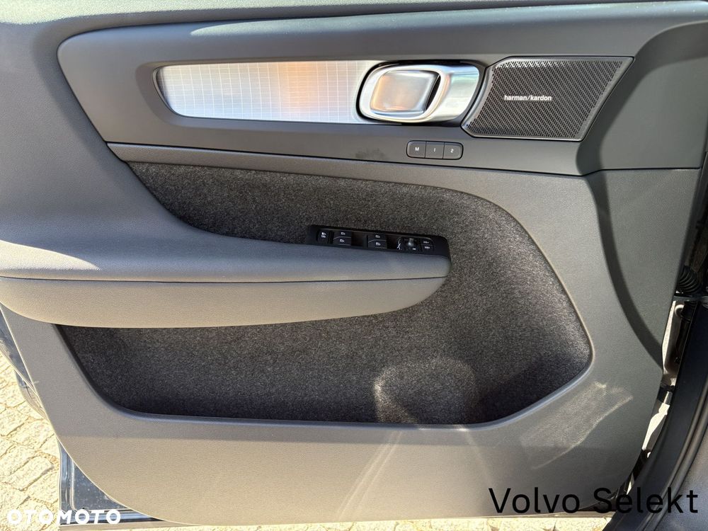 Volvo XC 40 - 15