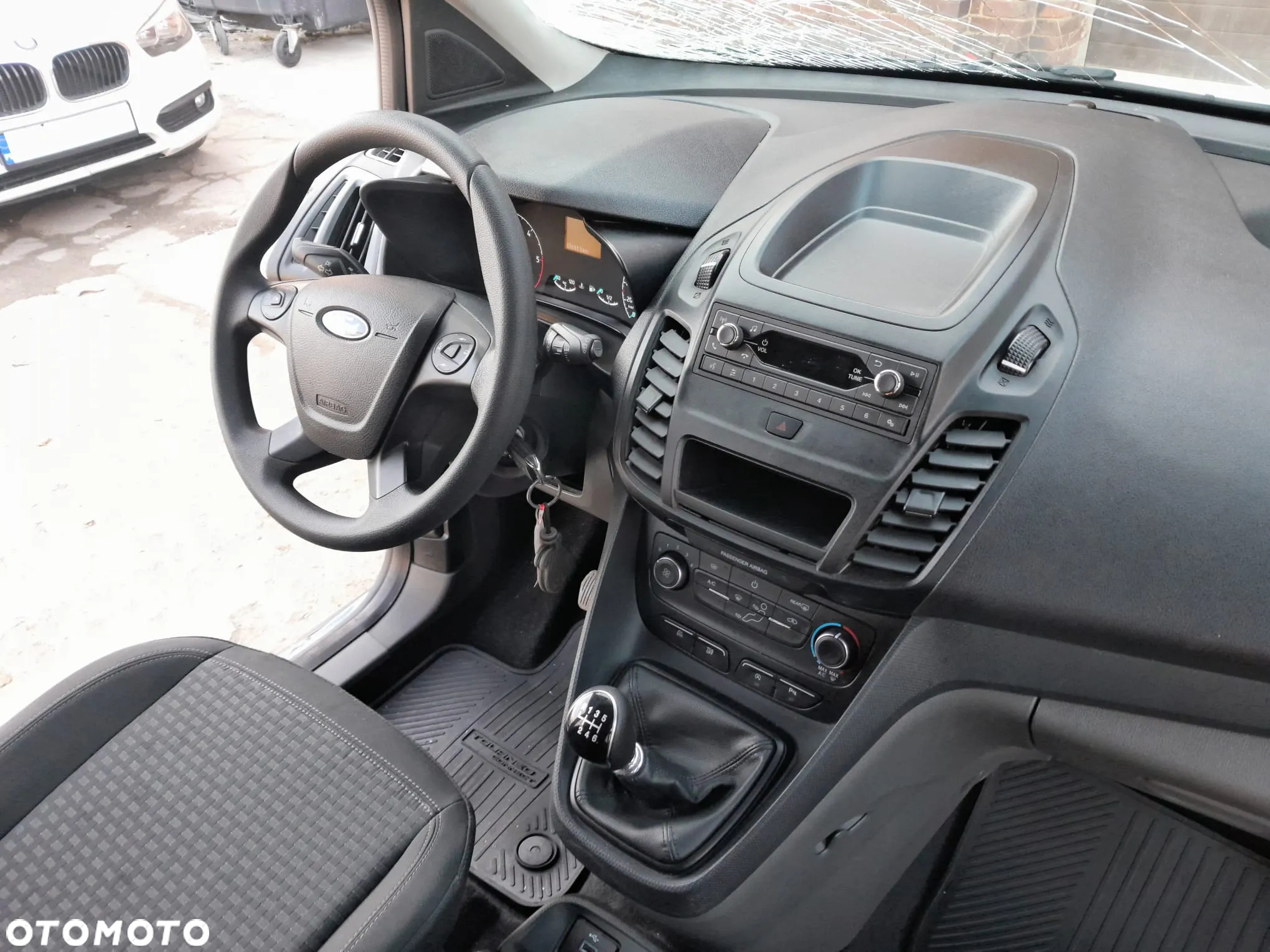 Ford Tourneo Connect Grand 2.0 EcoBlue Trend - 12