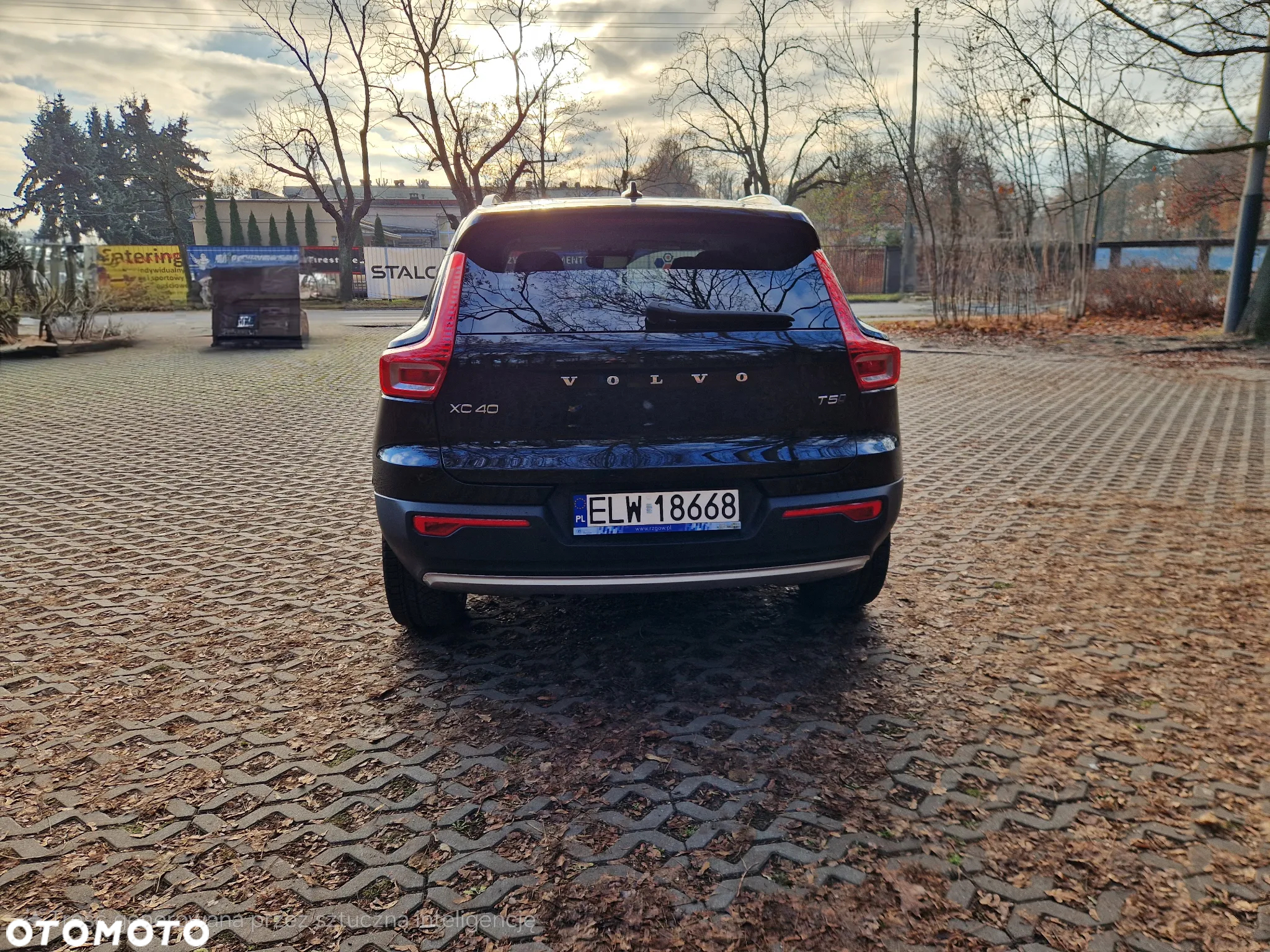 Volvo XC 40 T5 AWD Momentum - 6
