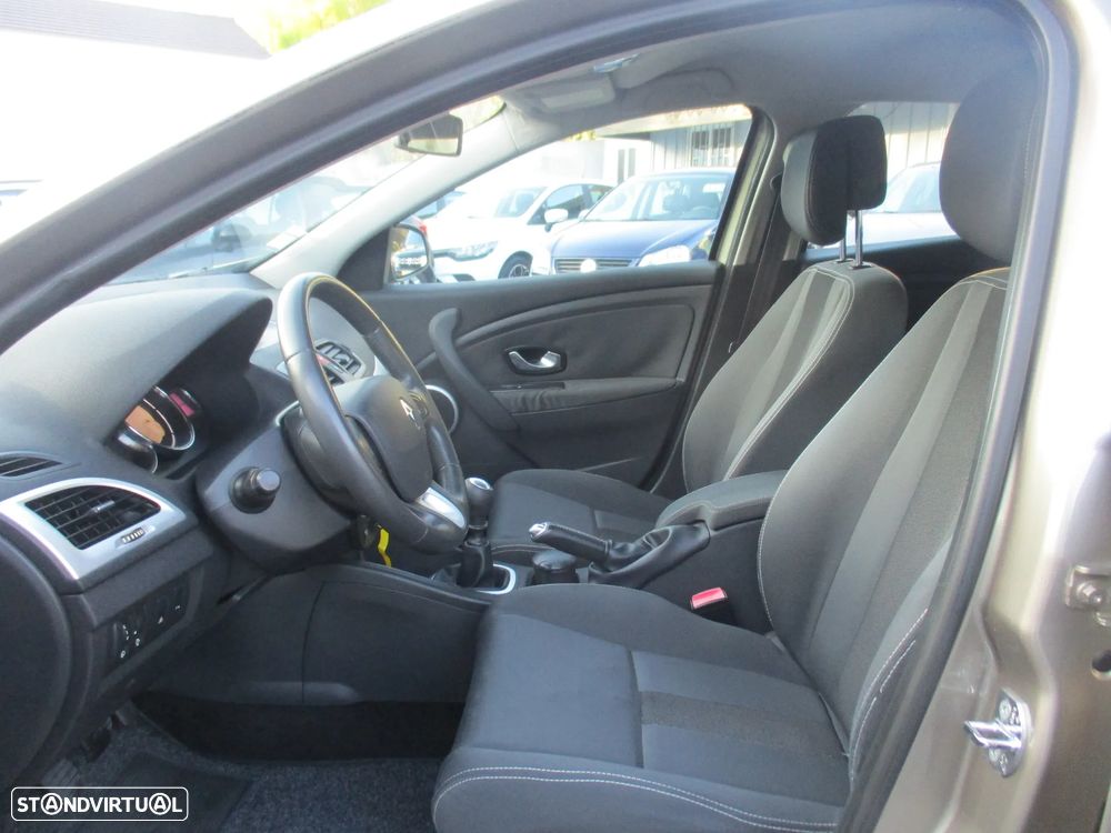 Renault Mégane - 18