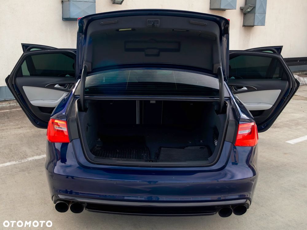 Audi S6 Limousine - 34