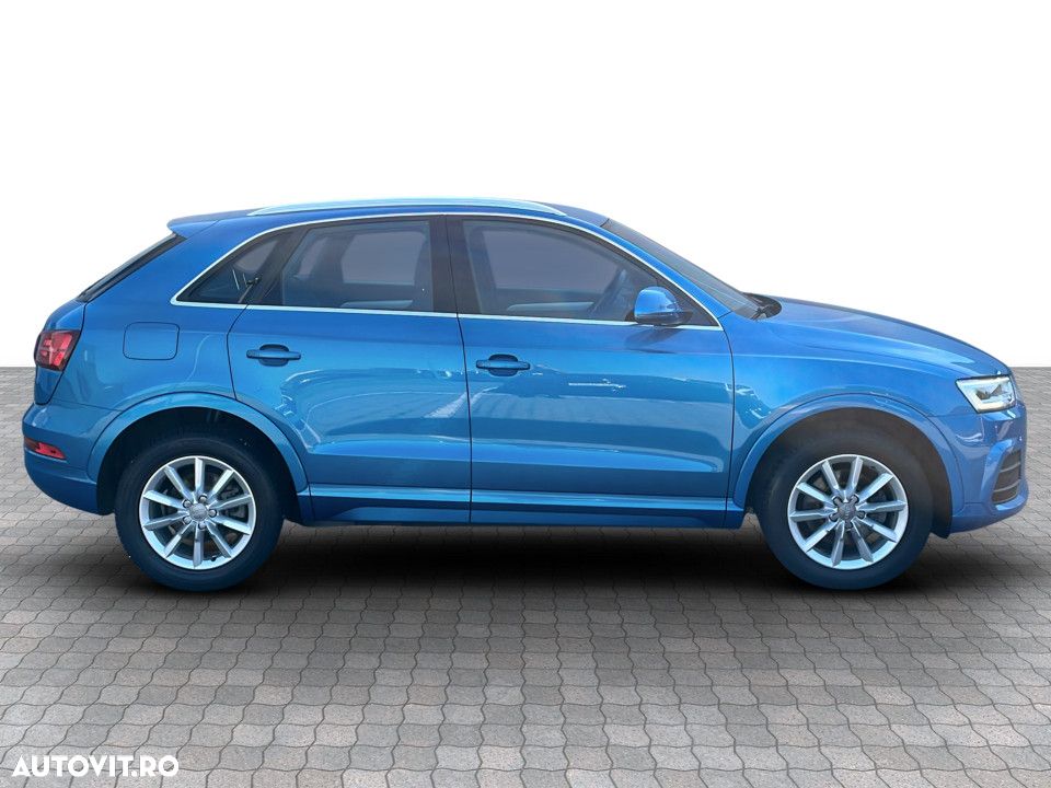 Audi Q3 2.0 35 TDI S tronic Advanced - 5