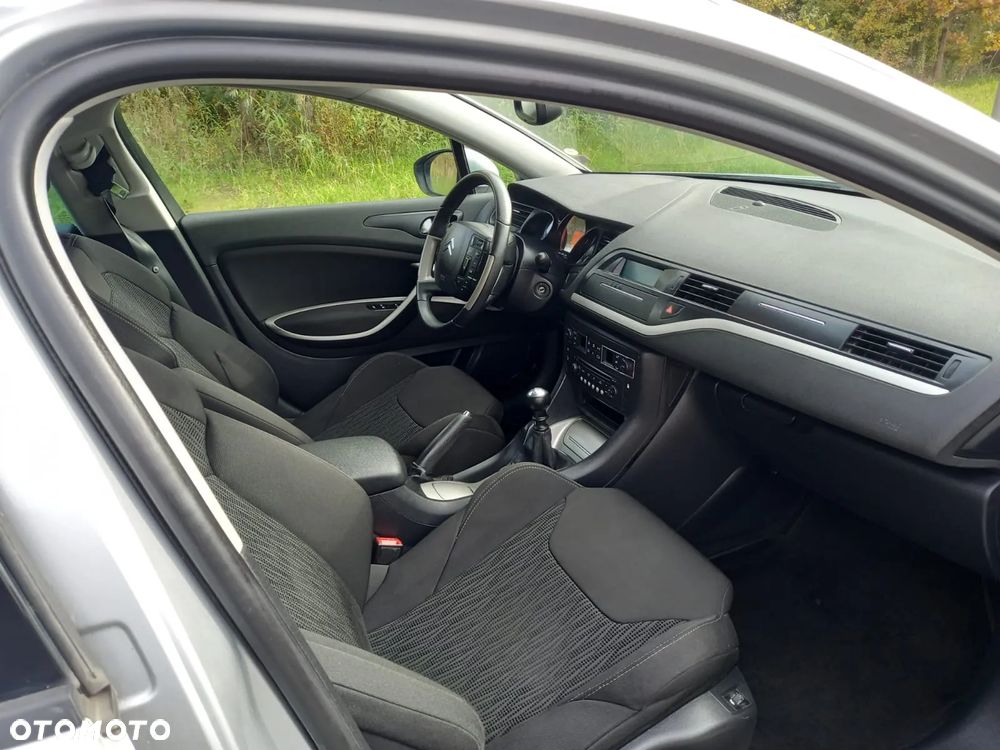 Citroën C5 Tourer HDi 140 FAP Confort - 16