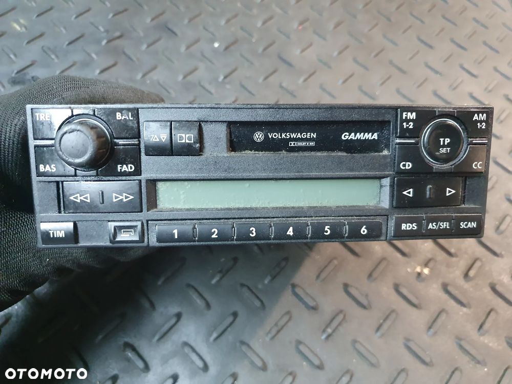 RADIOODTWARZACZ GAMMA 1J0035186E VW SHARAN I POSIADAM 2 SZT - 1