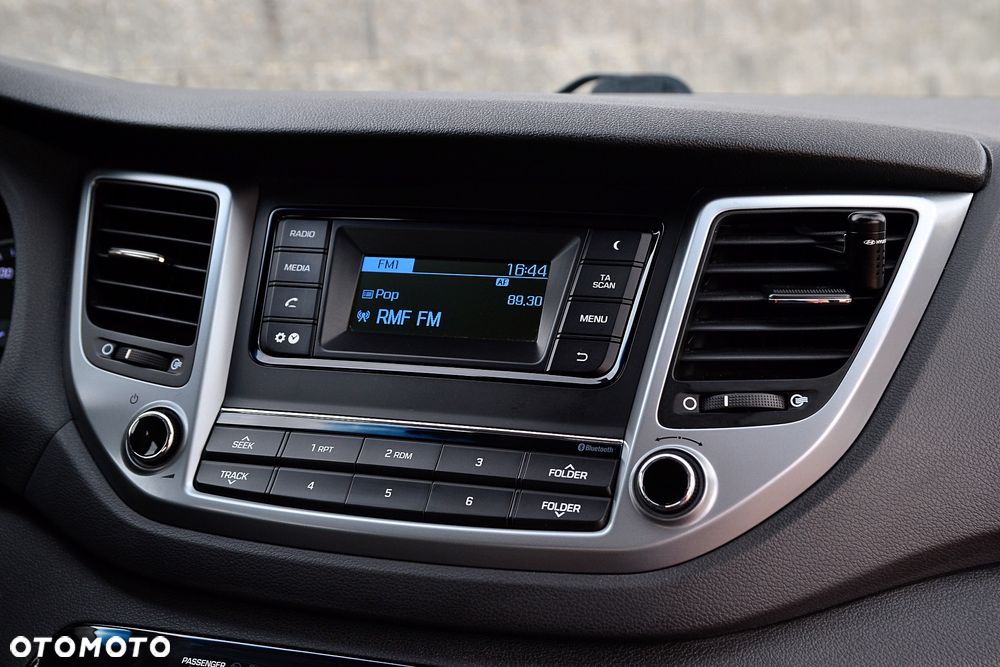 Hyundai Tucson blue 1.7 CRDi 2WD Passion - 17