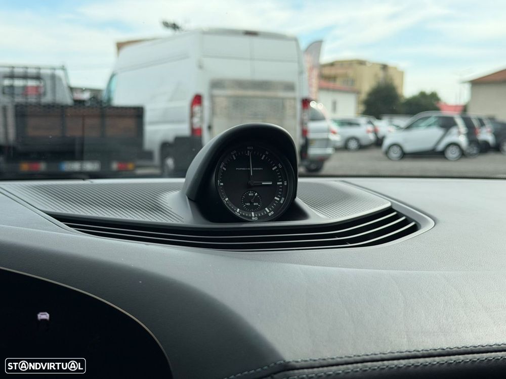 Porsche Taycan Sport Turismo GTS - 54