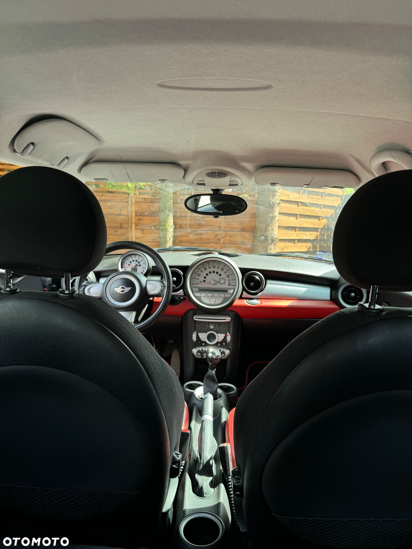 MINI ONE Standard - 11