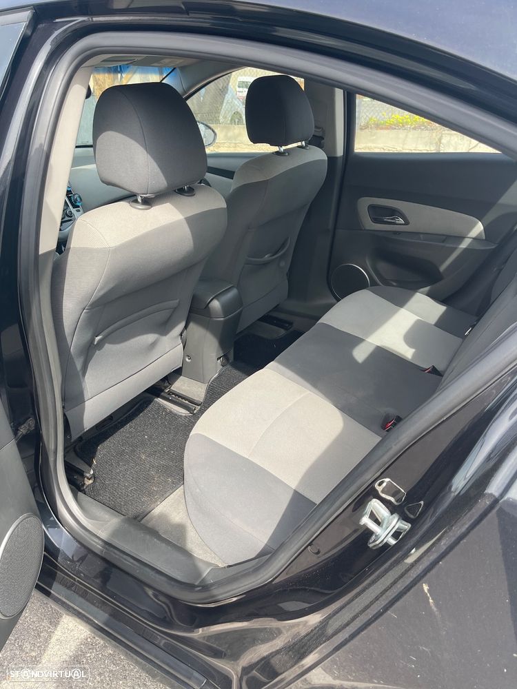 Chevrolet Cruze 2.0 VCDi LT - 5