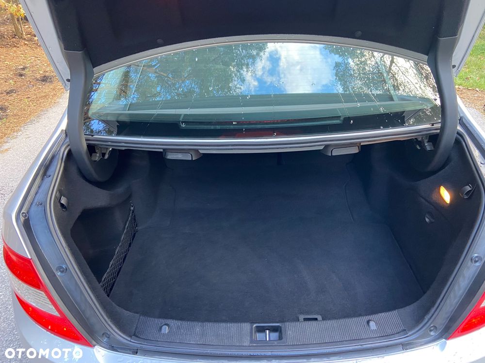 Mercedes-Benz Klasa C 280 4Matic 7G-TRONIC Avantgarde - 31