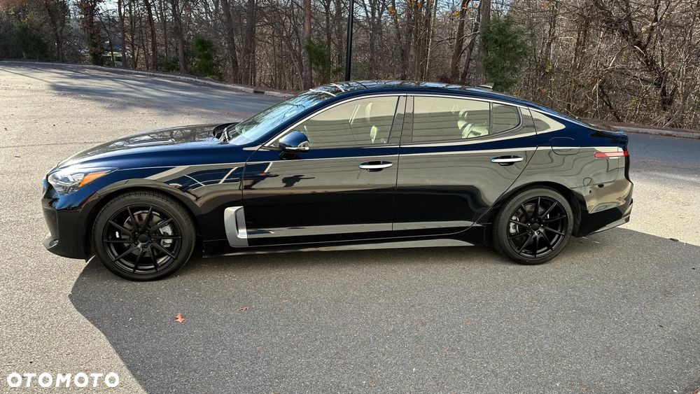 Kia Stinger 2.0 T-GDI GT Line - 8