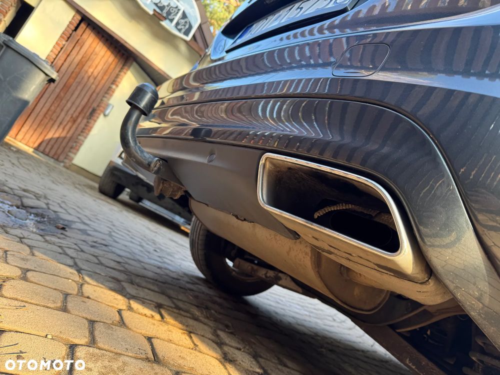 Volvo V60 D4 Momentum - 30