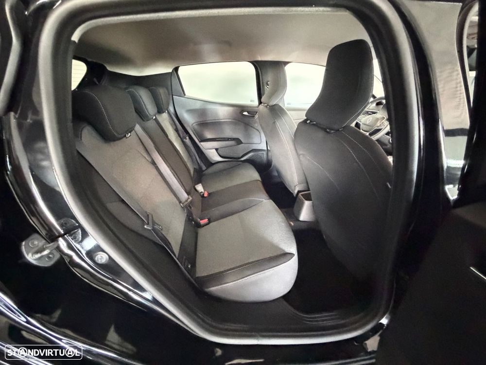Renault Clio 1.0 TCe Evolution - 22