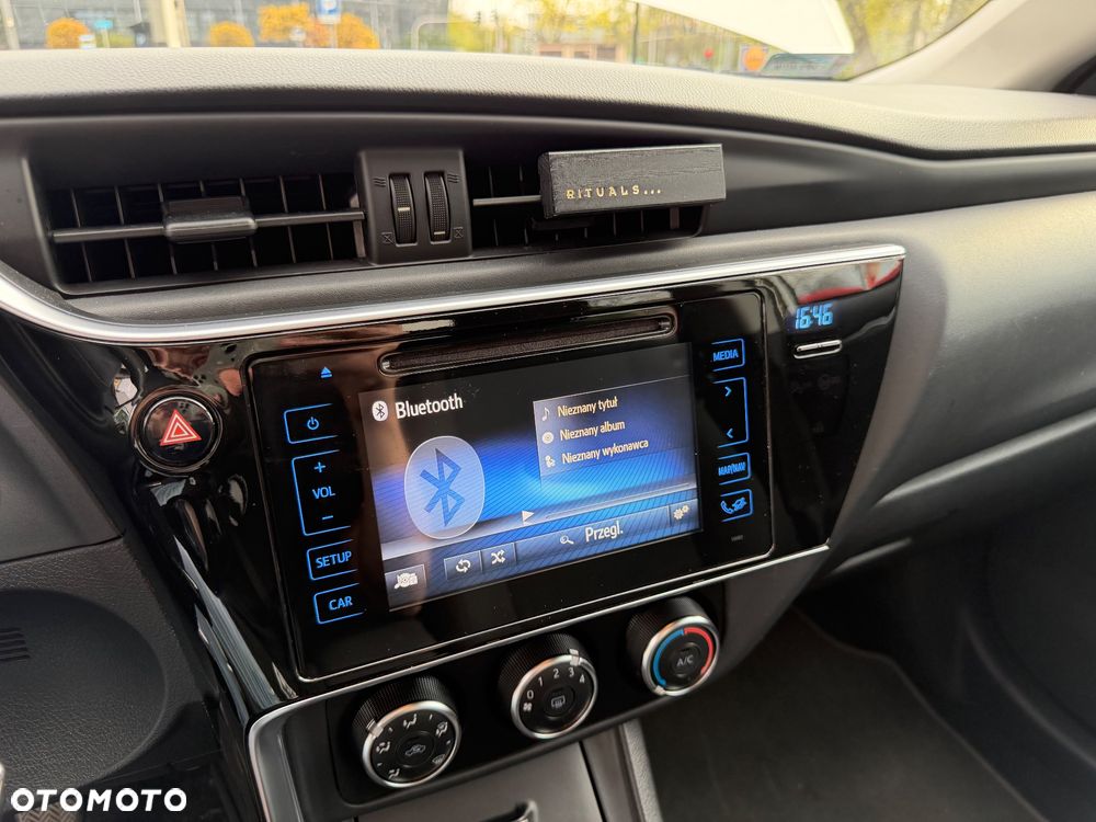 Toyota Corolla 1.33 Active EU6 - 24