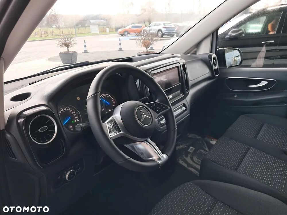 Mercedes-Benz eVito - 15