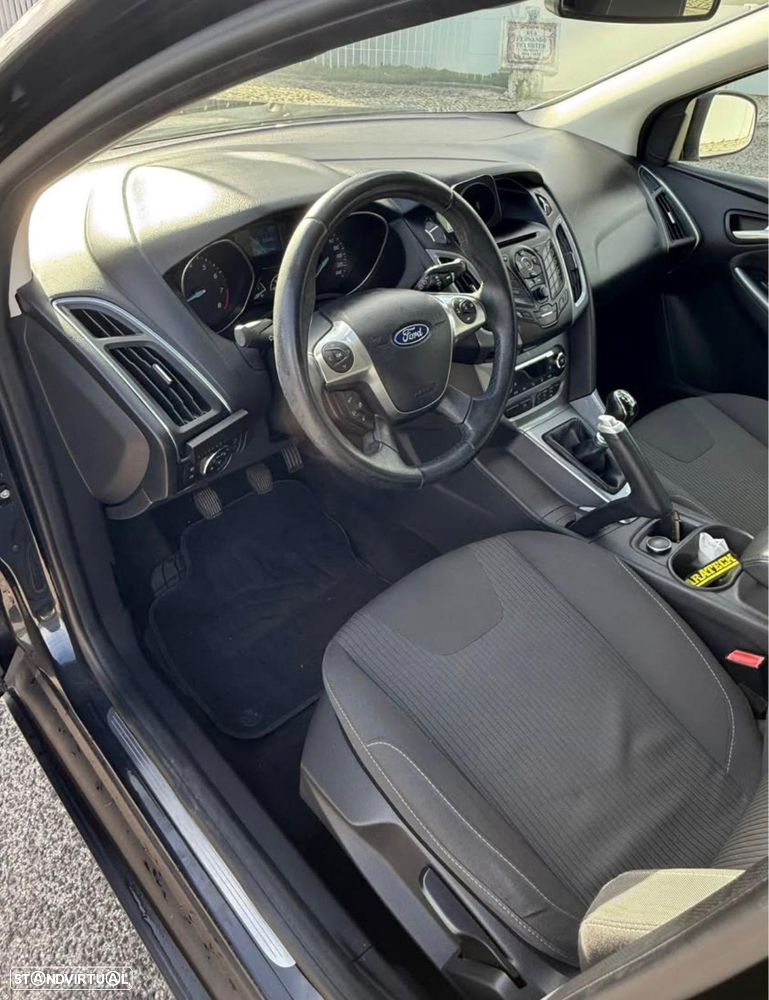 Ford Focus 1.0 SCTi Titanium - 2