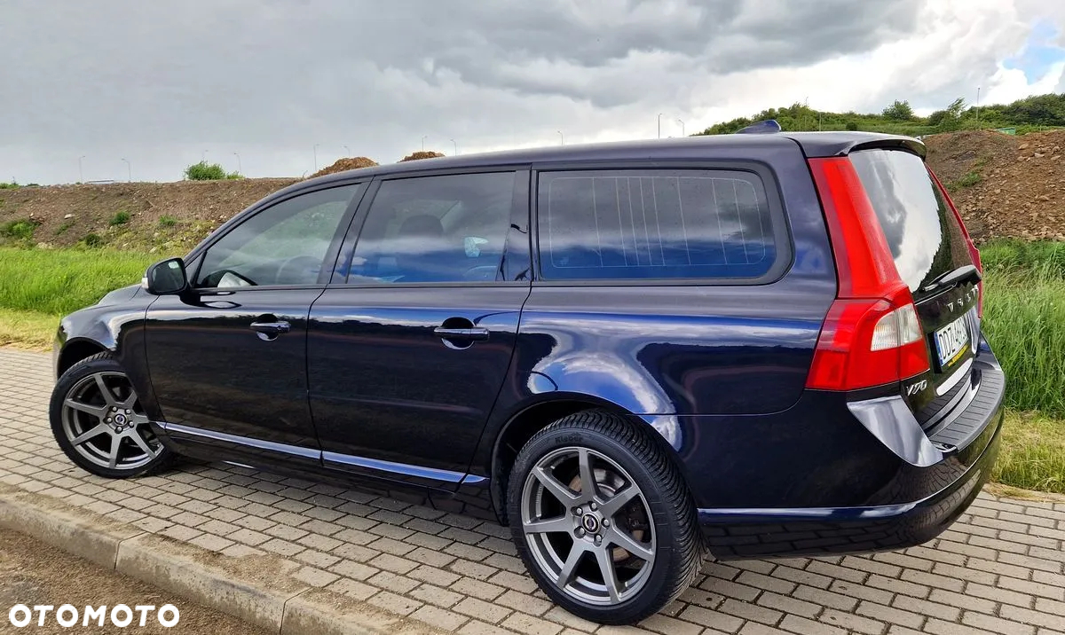 Volvo V70 2.0D Momentum - 2