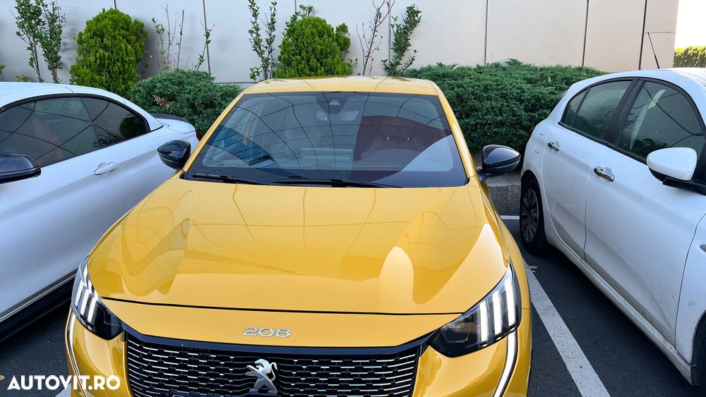 Peugeot 208 1.2 L PureTech STT GT - 7